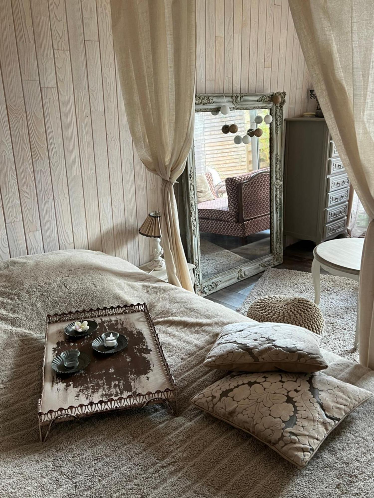 La Maisonnette De Cancan مو بري شانبورْ المظهر الخارجي الصورة