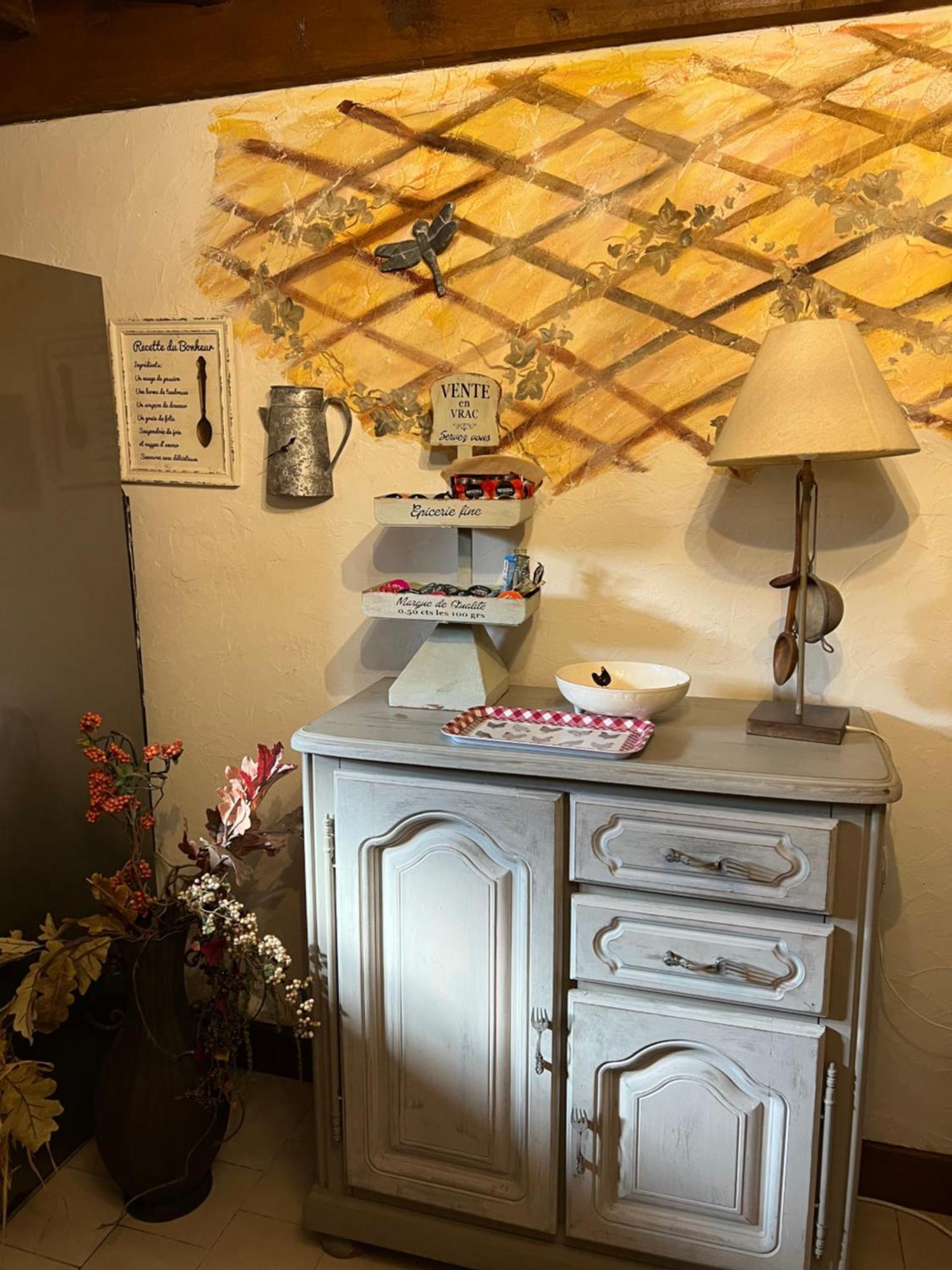La Maisonnette De Cancan مو بري شانبورْ المظهر الخارجي الصورة